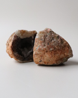 Agate Geode 170g - Balance & Stability