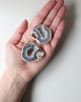 Grey Agate Geode with Sparkling Cave (68g)
