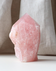 Rose Quartz Point (1kg, Semi-Polished)