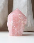 Rose Quartz Point (1kg, Semi-Polished)