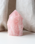 Rose Quartz Point (1kg, Semi-Polished)