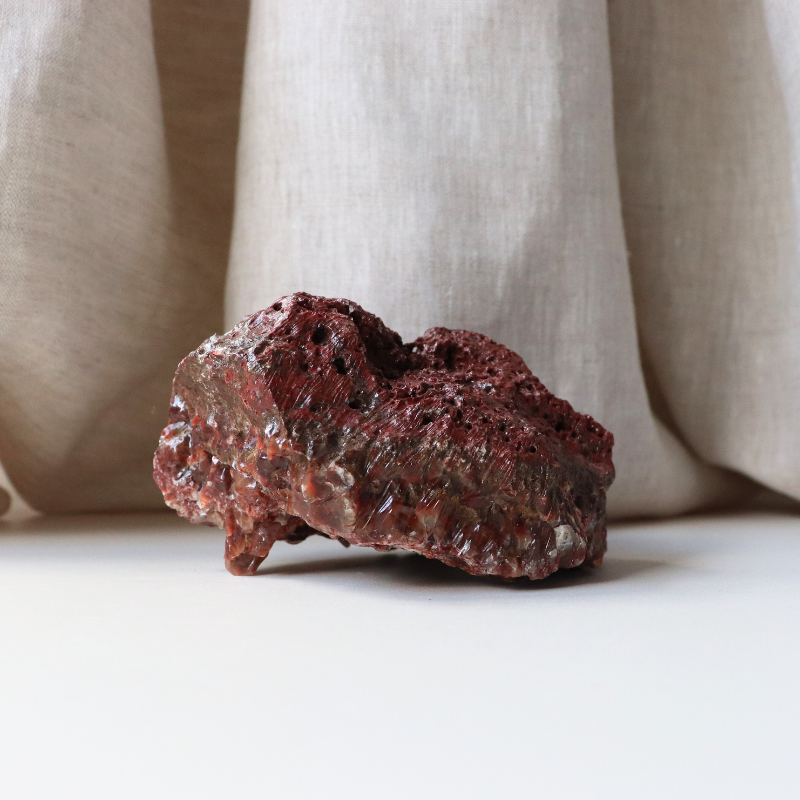 Red Calcite (637g)