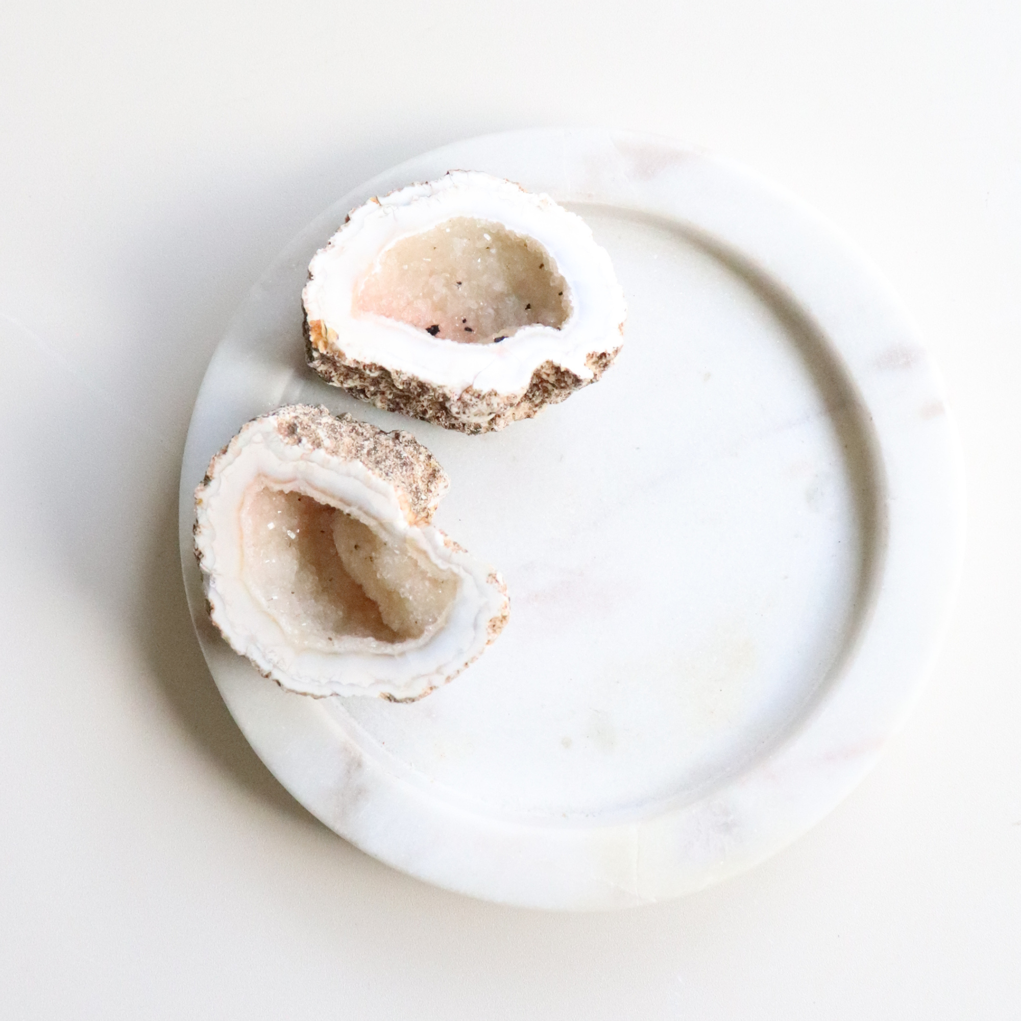 Agate Geode (57g) - Balance &amp; Stability