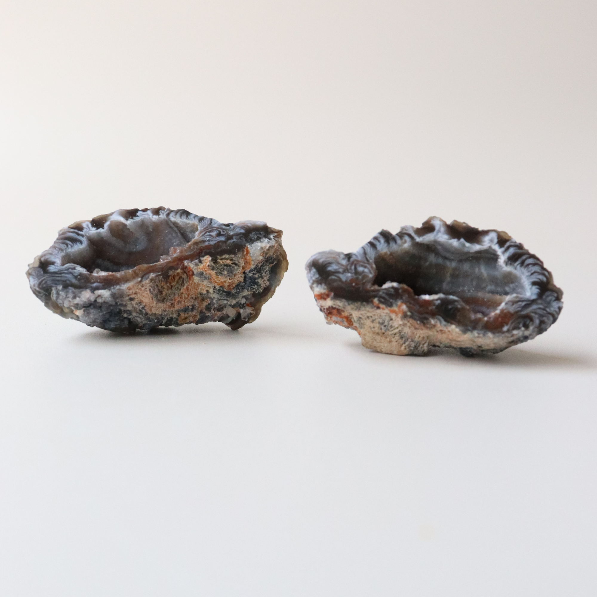 Agate Geode (45g) - Balance &amp; Stability