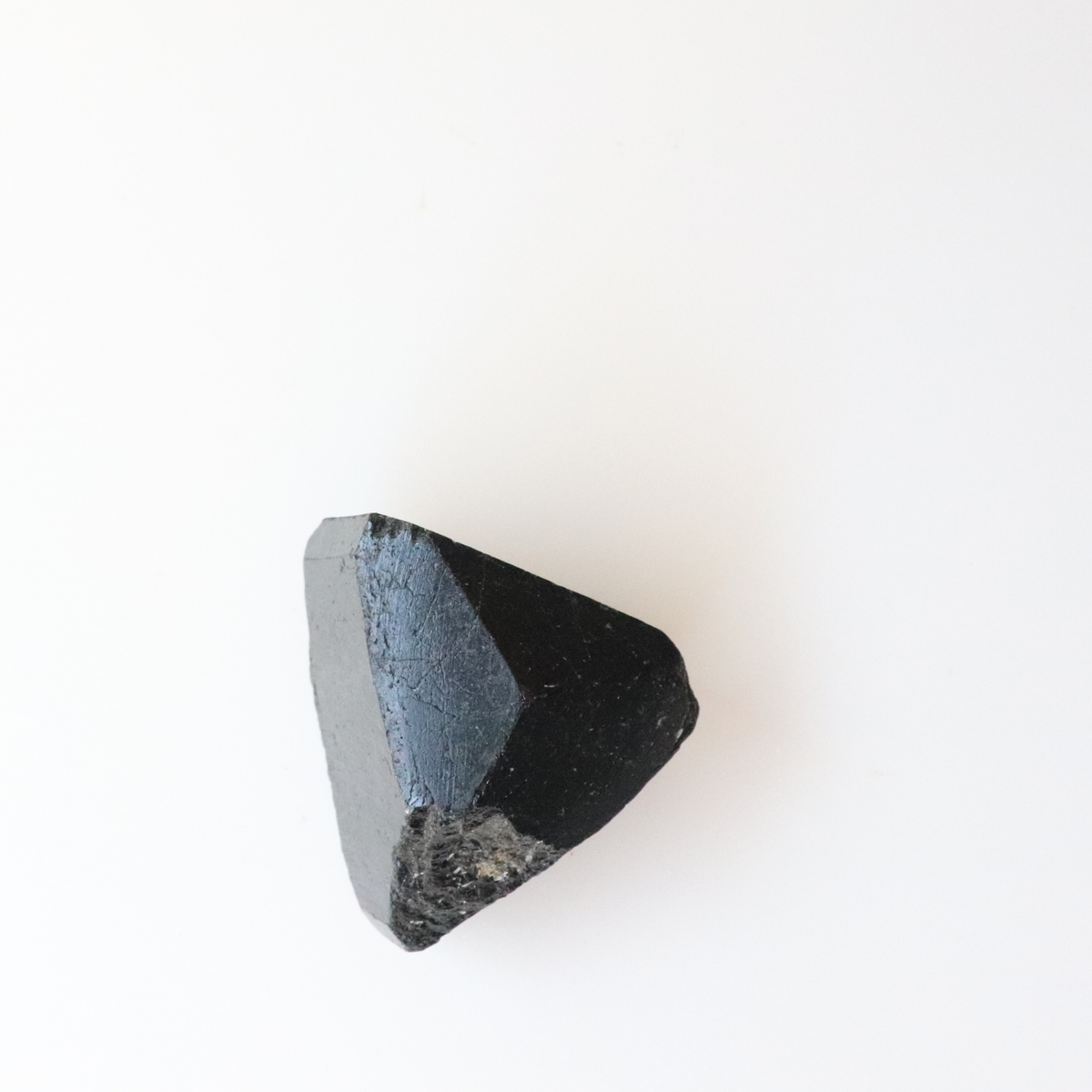 Medium Black Tourmaline with Carved Point 215g - Protection &amp; Grounding
