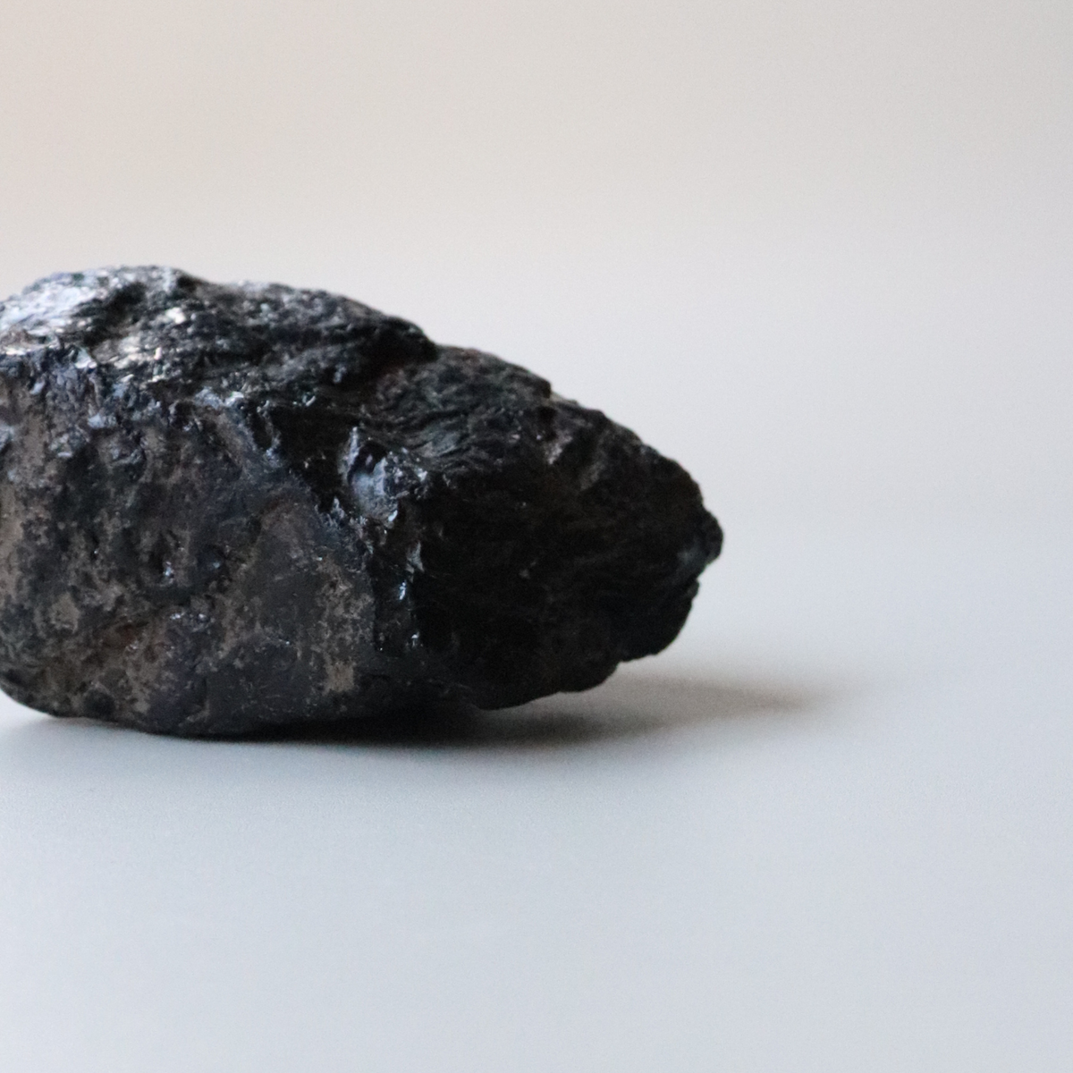Rough Black Tourmaline 275g - Protection &amp; Grounding