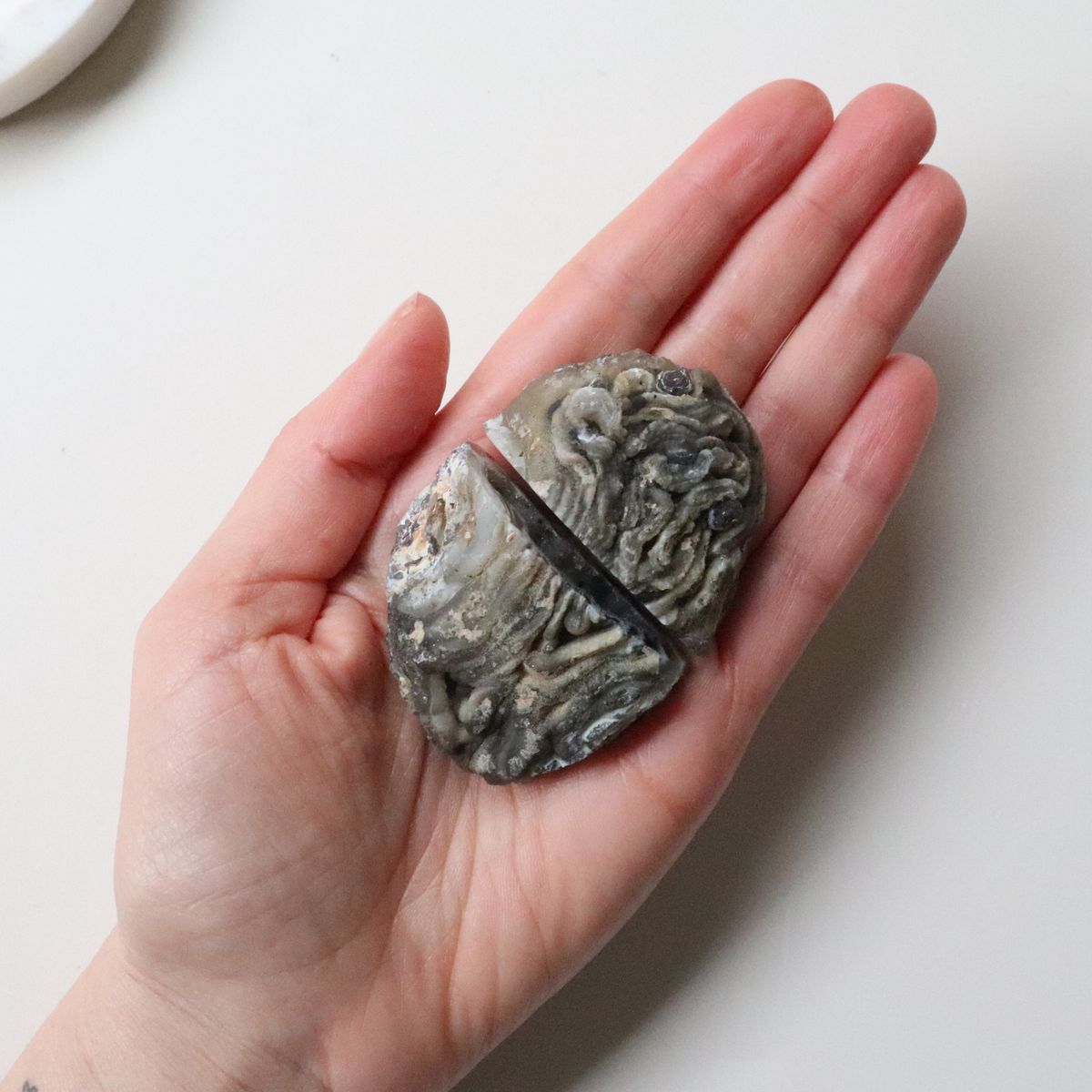 Agate Geode (65g) - Balance &amp; Stability