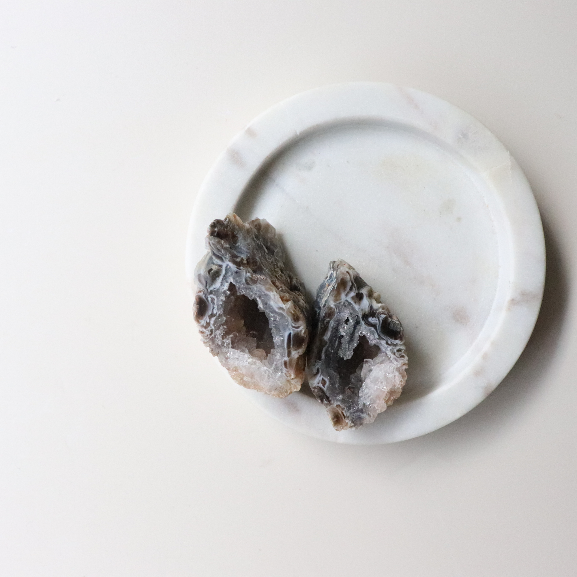 Agate Geode (58g) - Balance &amp; Stability