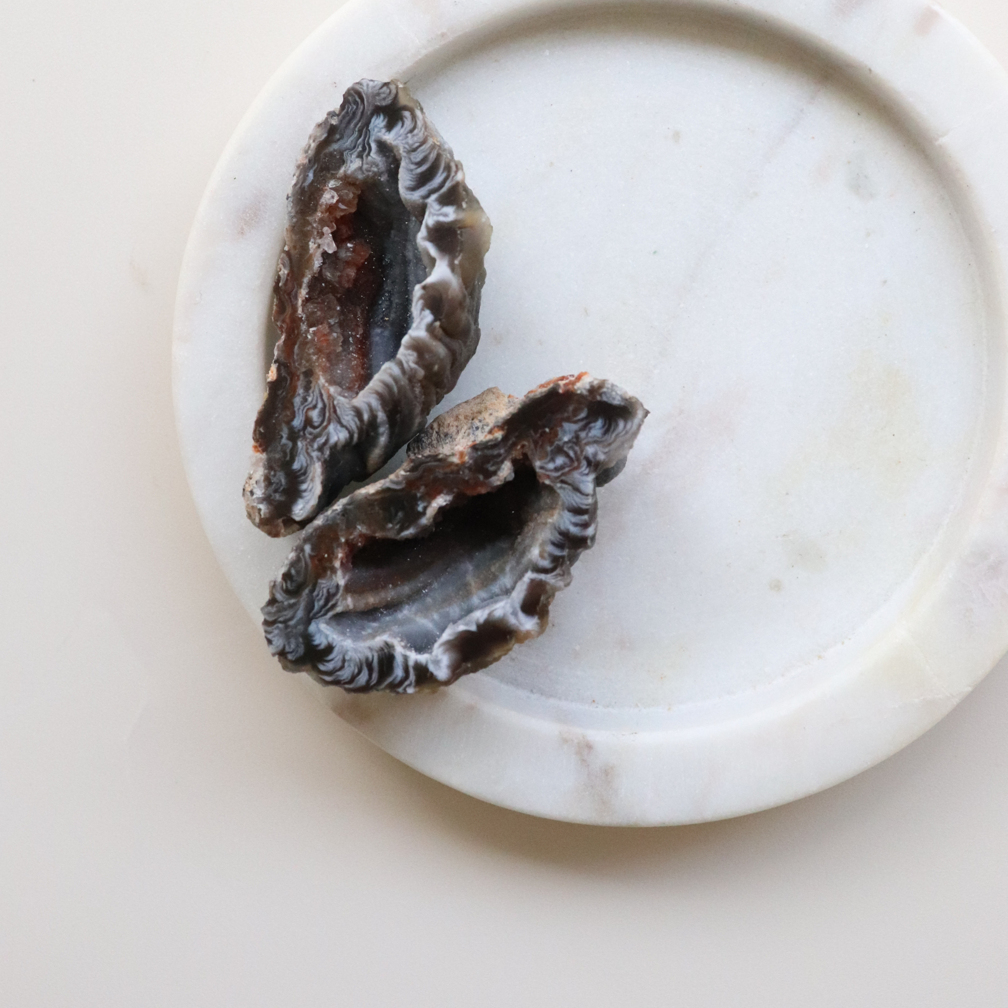 Agate Geode (45g) - Balance &amp; Stability