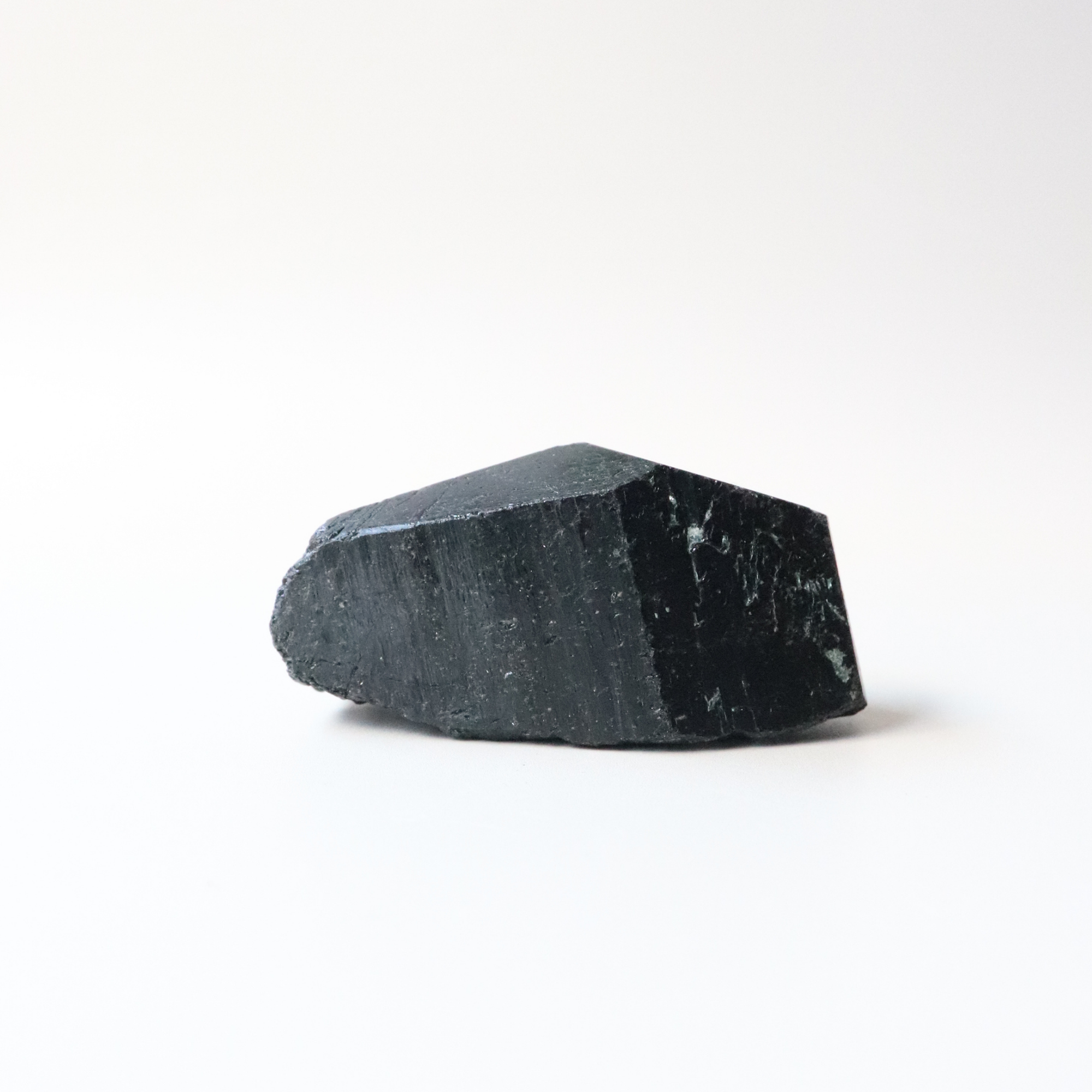 Medium Black Tourmaline with Carved Point 158g - Protection &amp; Grounding