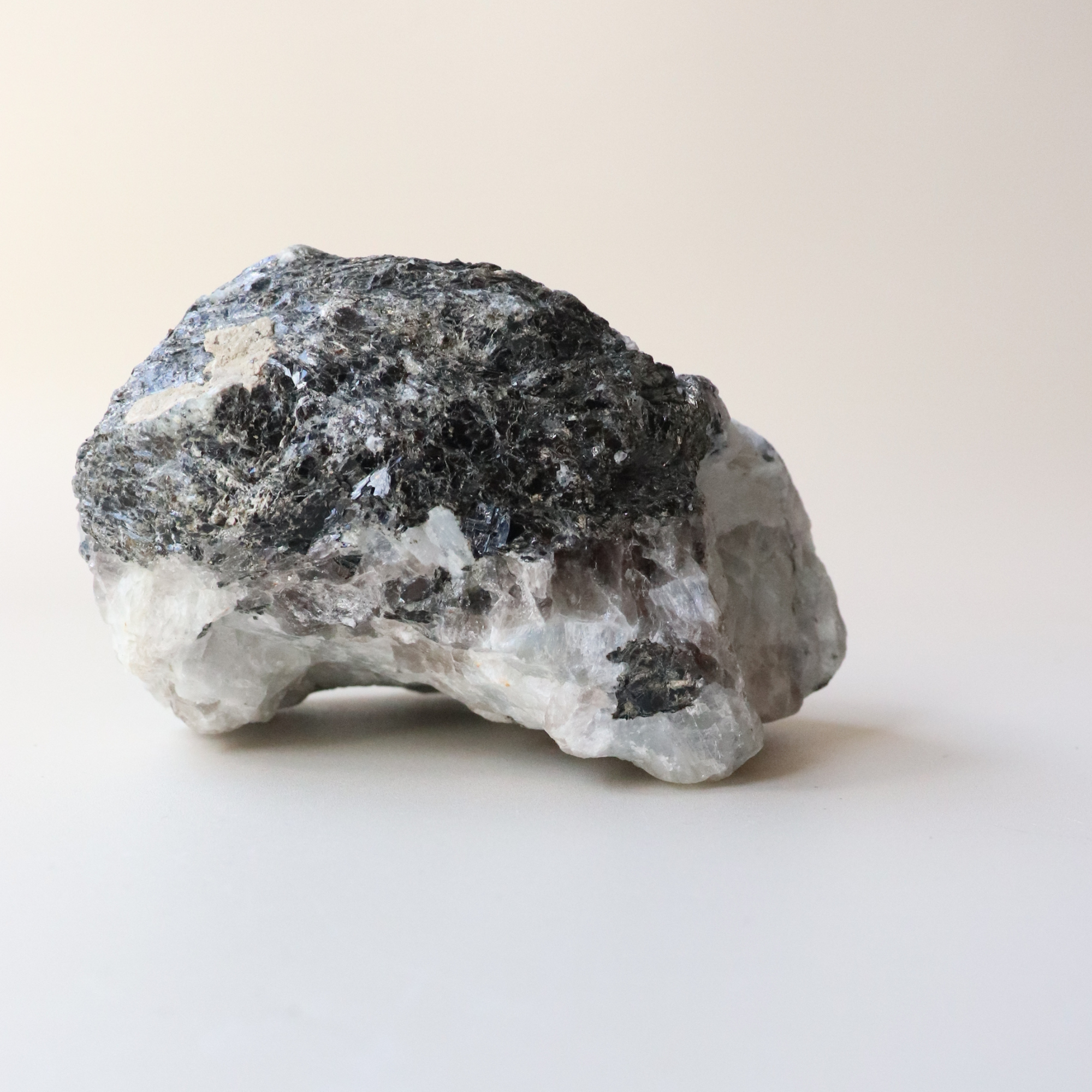 Rainbow Moonstone - Intuition &amp; New Beginnings