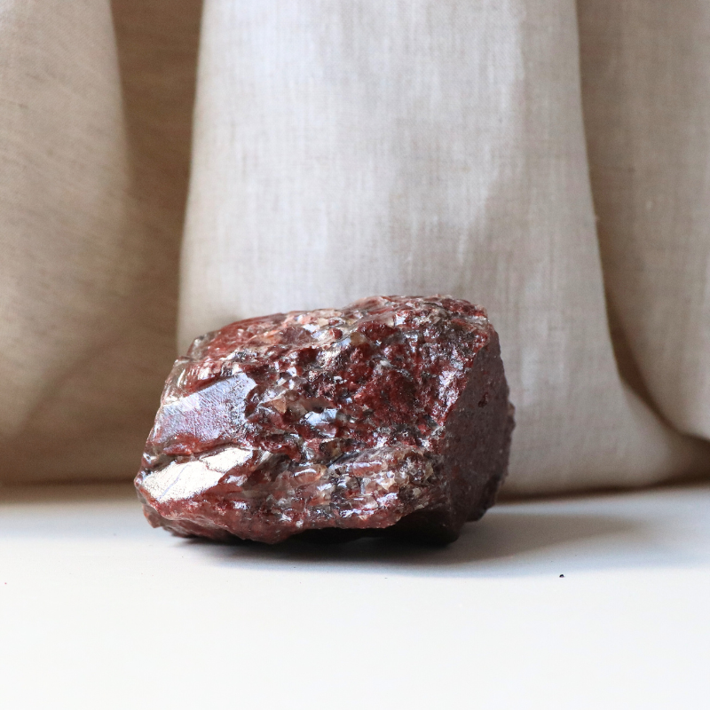 Red Calcite (668g)