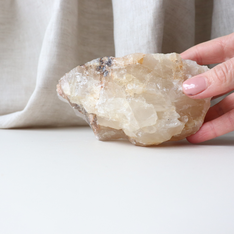 Golden Healer Quartz (780g)