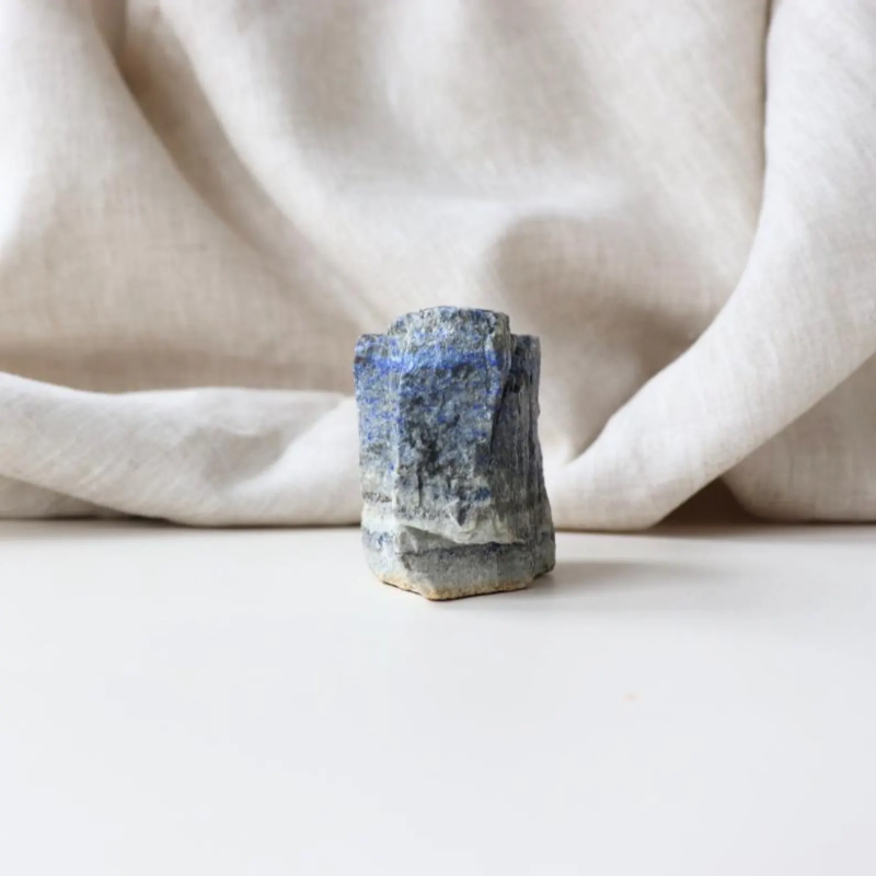 Raw Lapis Lazuli (305g | 5.3cm)