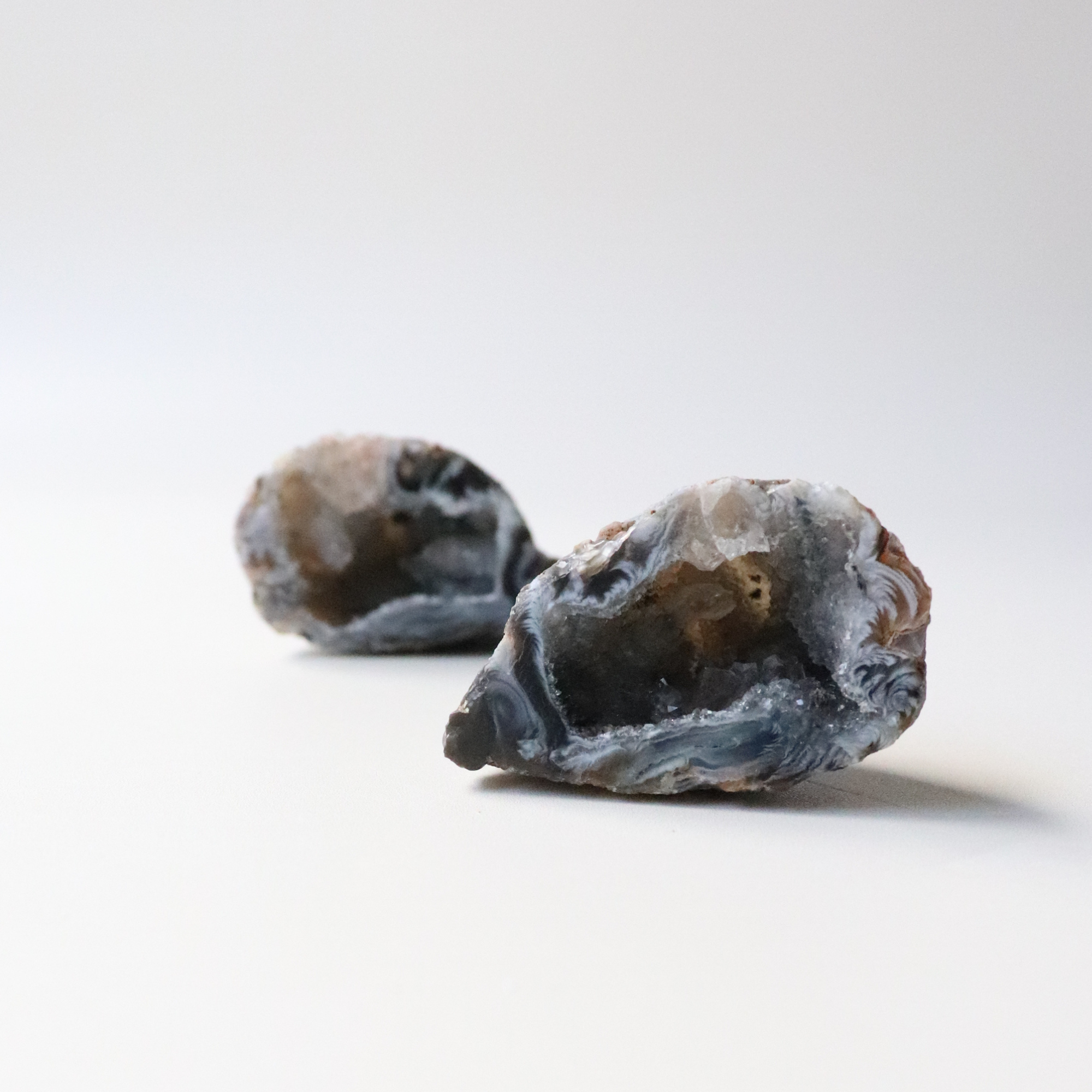 Agate Geode (65g) - Balance &amp; Stability