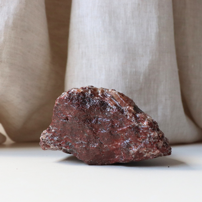 Red Calcite (668g)