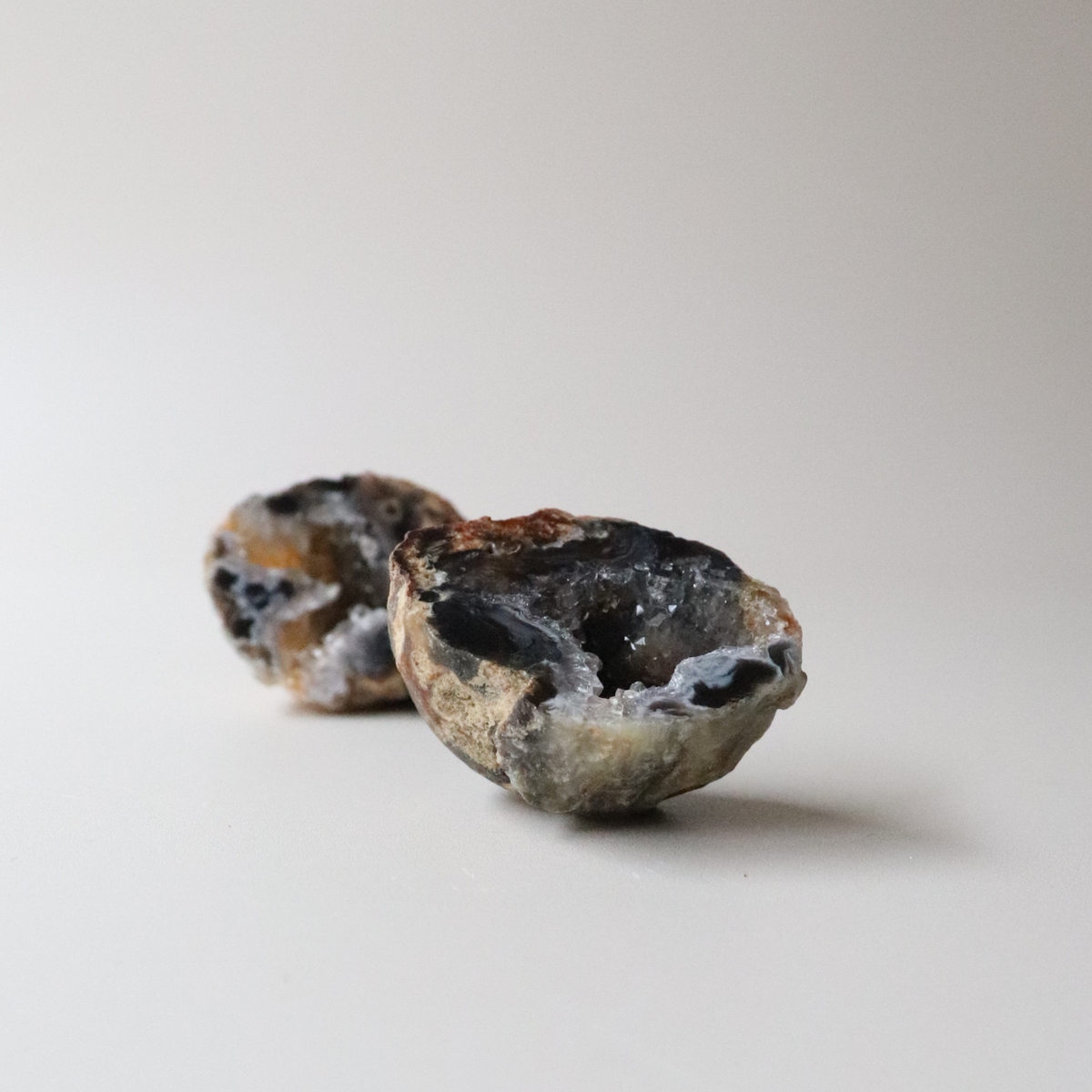 Agate Geode (54g) - Balance &amp; Stability
