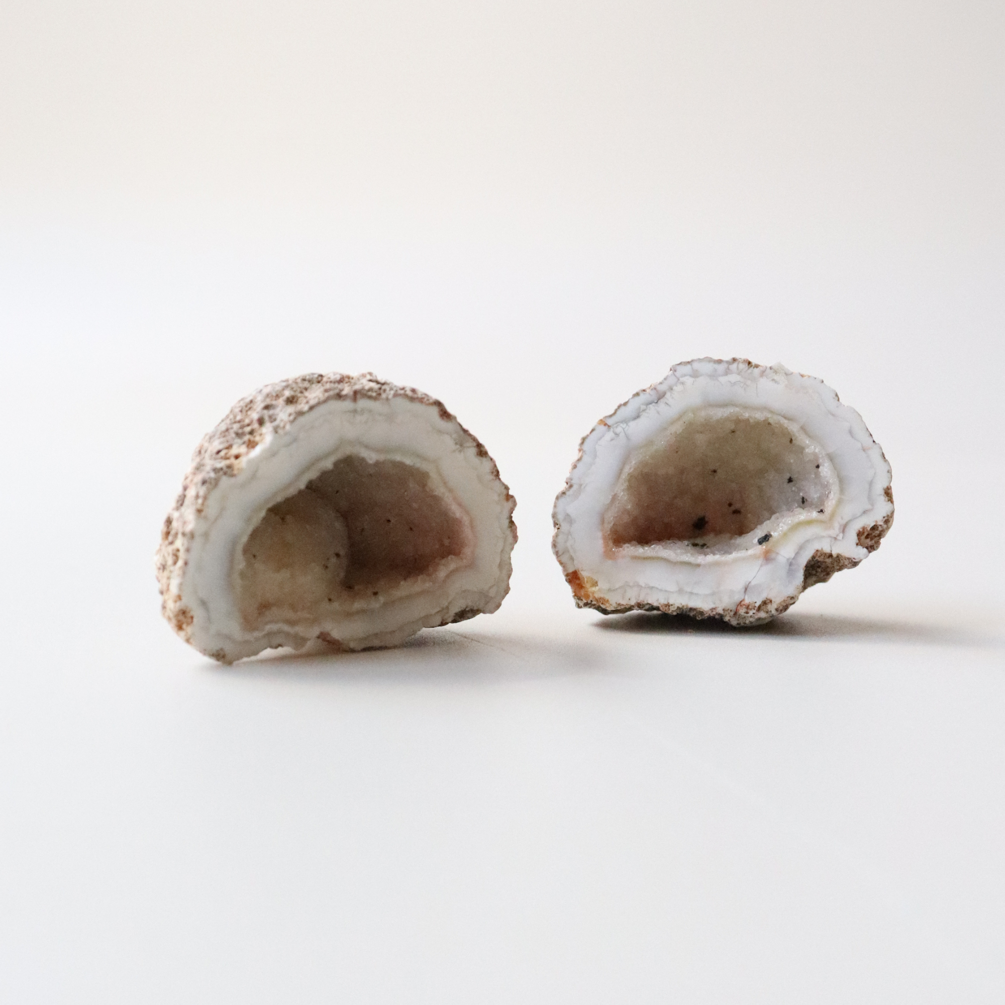 Agate Geode (57g) - Balance &amp; Stability