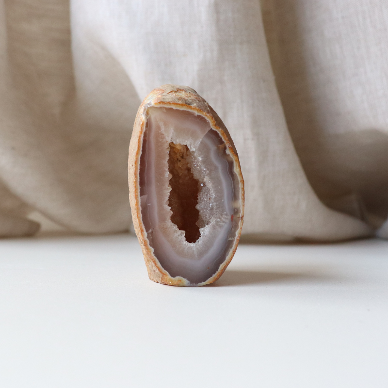 Half Solid Agate (210g)