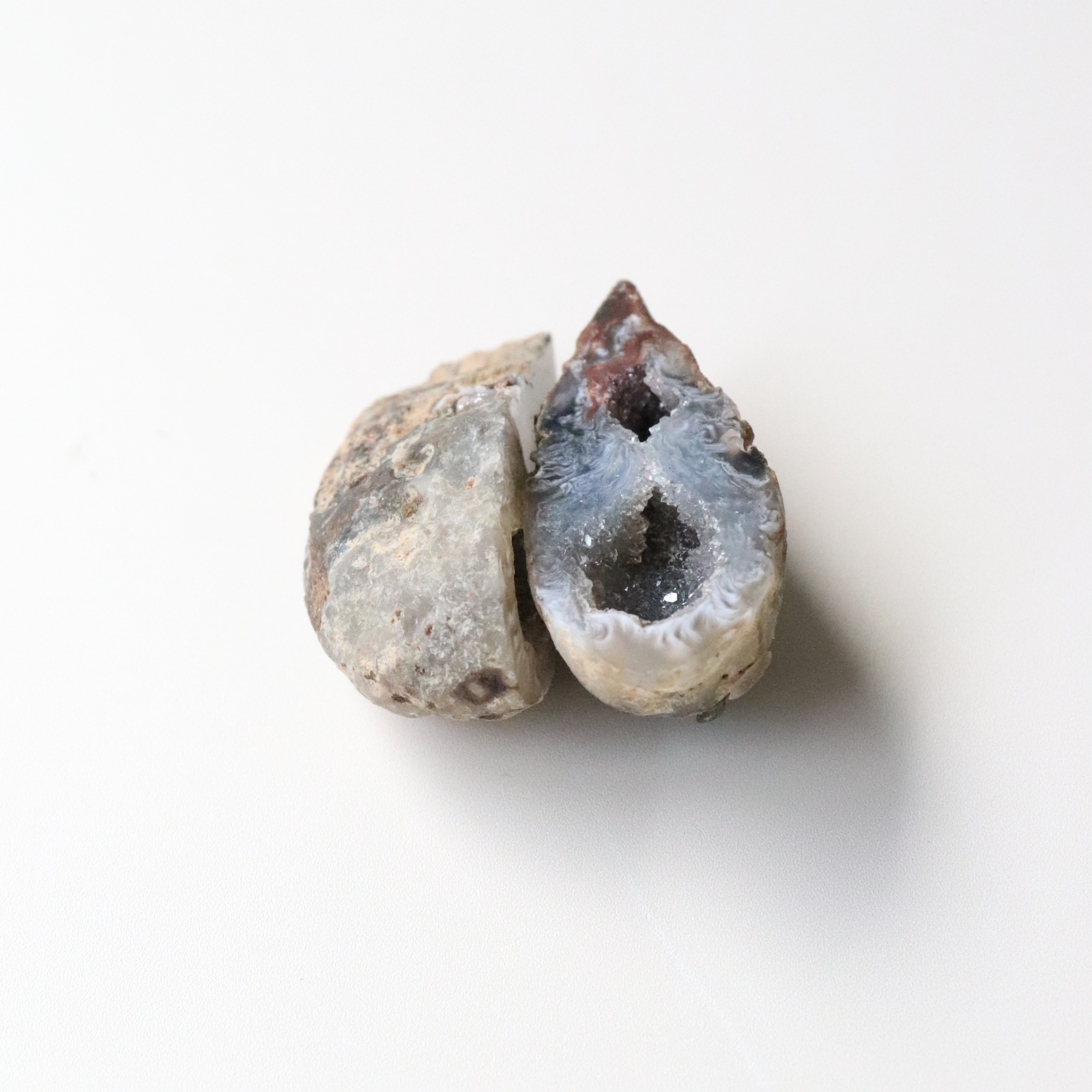 Agate Geode (46g) - Balance &amp; Stability