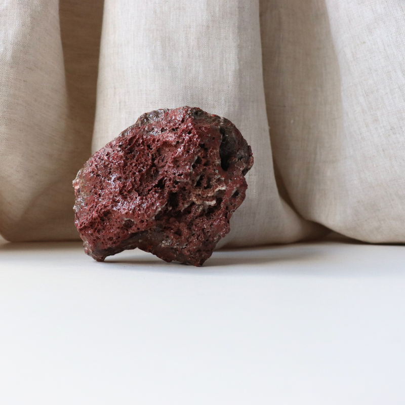 Red Calcite (637g)