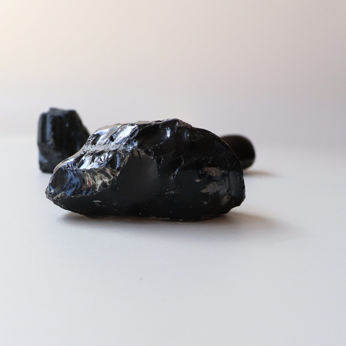 Black &amp; Grounding Collection