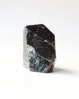 Rough Garnet 60g - Passion & Confidence