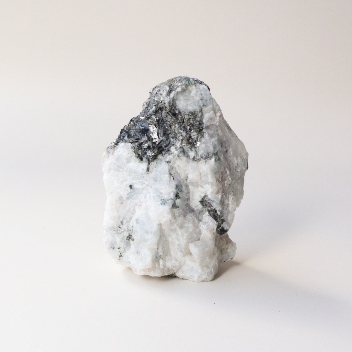 Rainbow Moonstone - Intuition &amp; New Beginnings