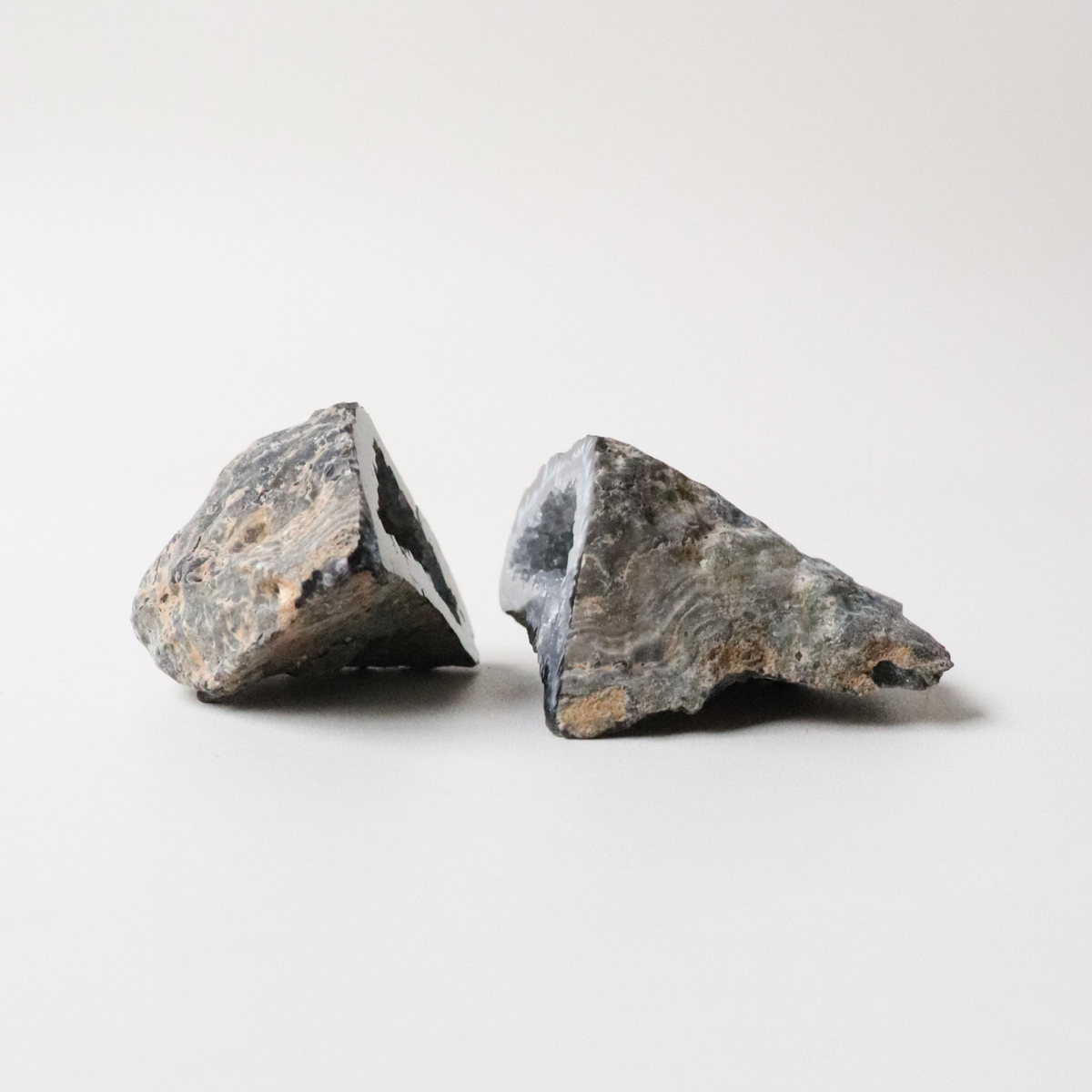 Agate Geode (63g) - Balance &amp; Stability