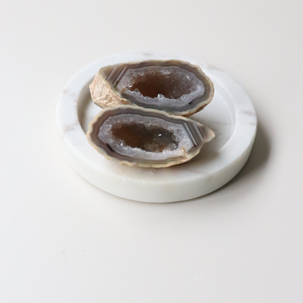 Agate Geode 98g - Balance &amp; Stability