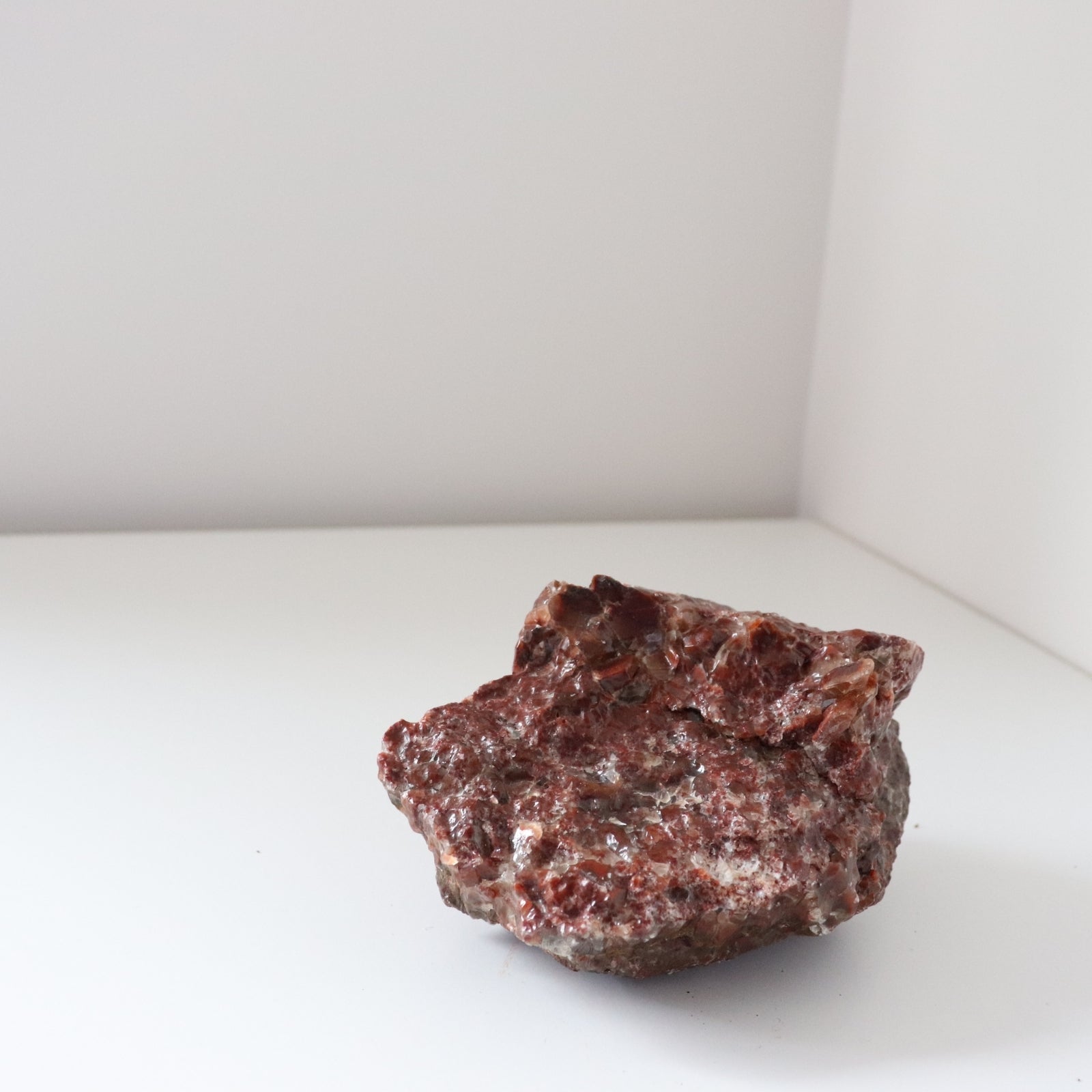 Red Calcite (637g) - Energy &amp; Vitality