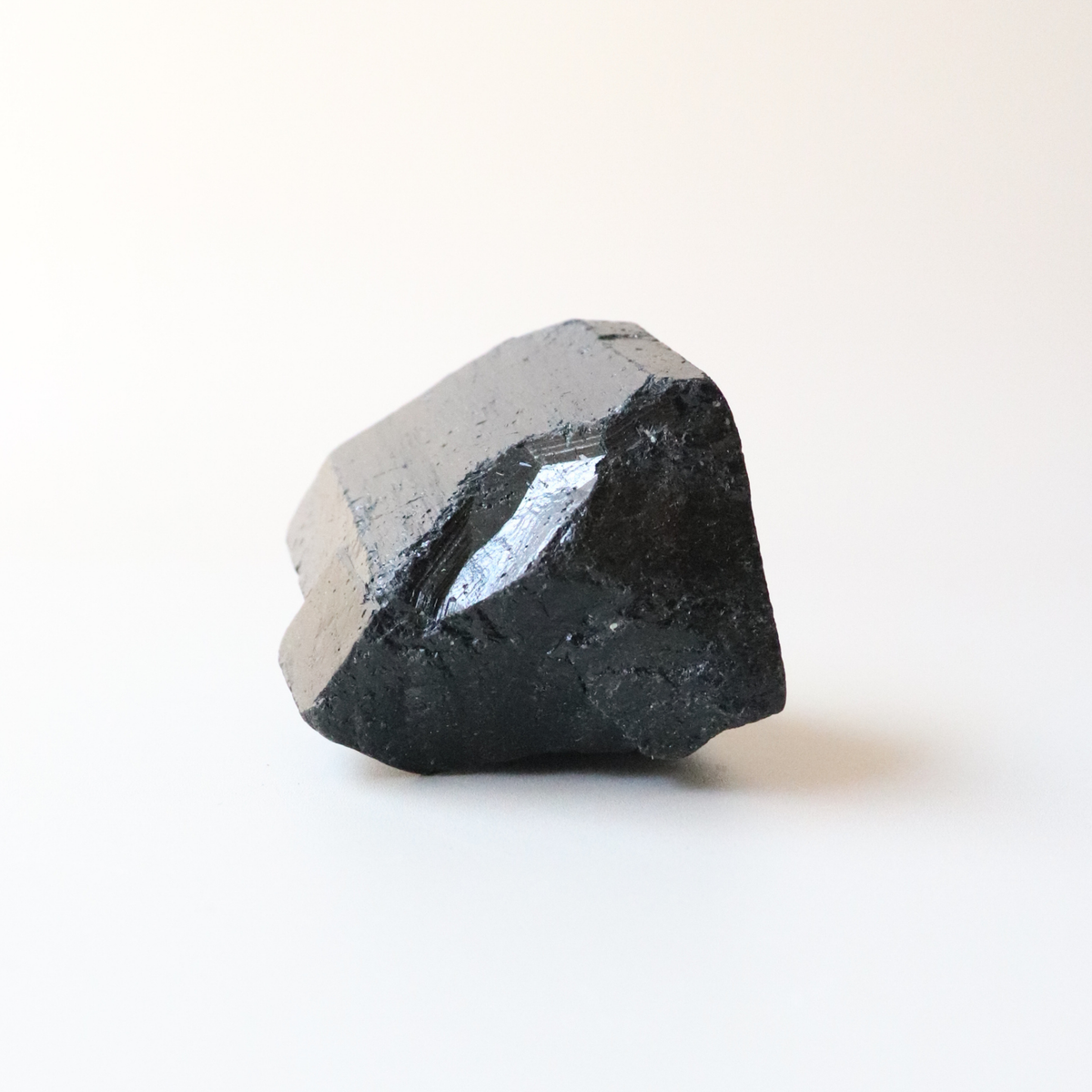 Medium Black Tourmaline with Carved Point 175g - Protection &amp; Grounding