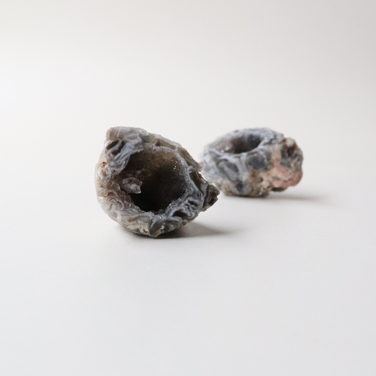 Dark Grey Agate Geode (46g) - Balance &amp; Stability