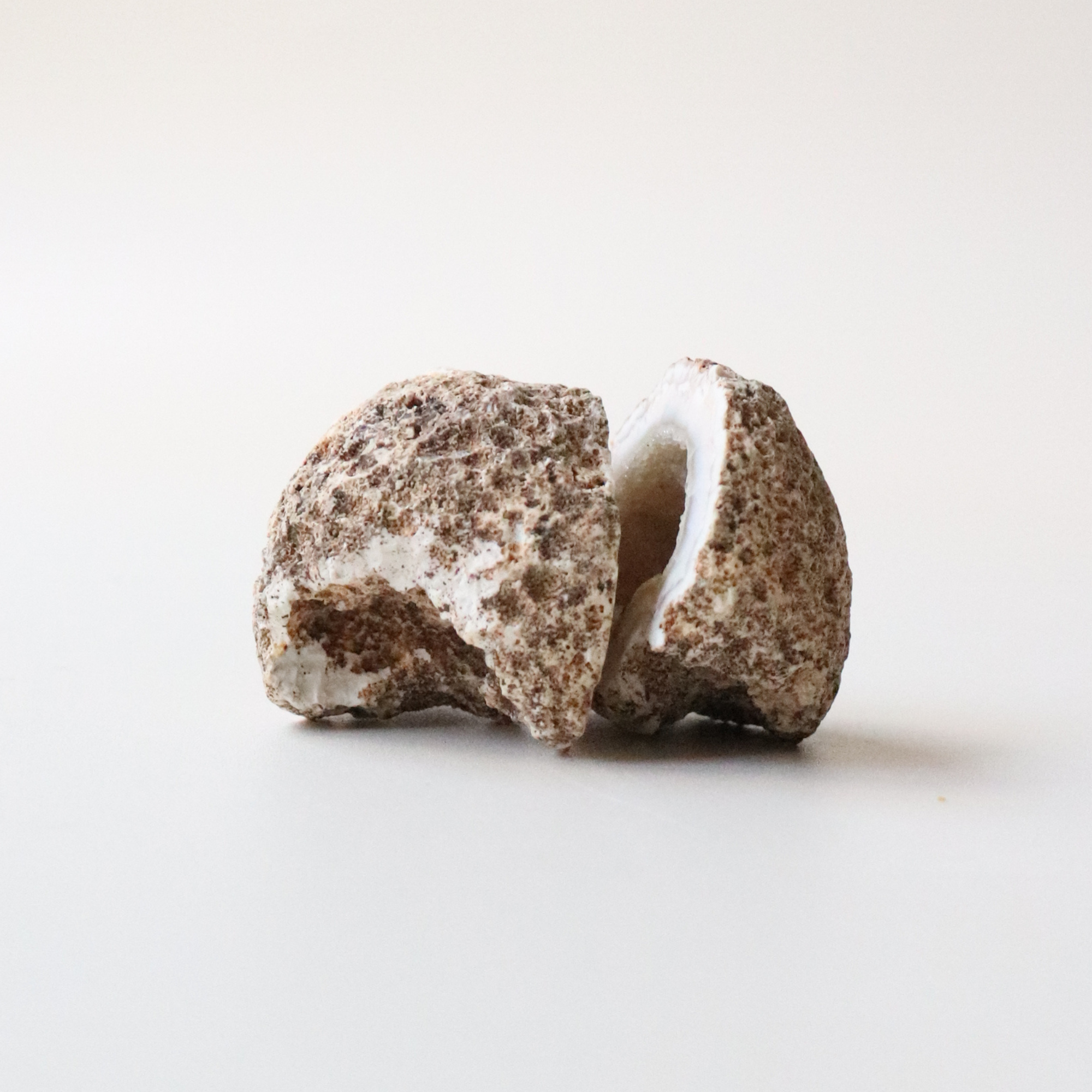 Agate Geode (57g) - Balance &amp; Stability