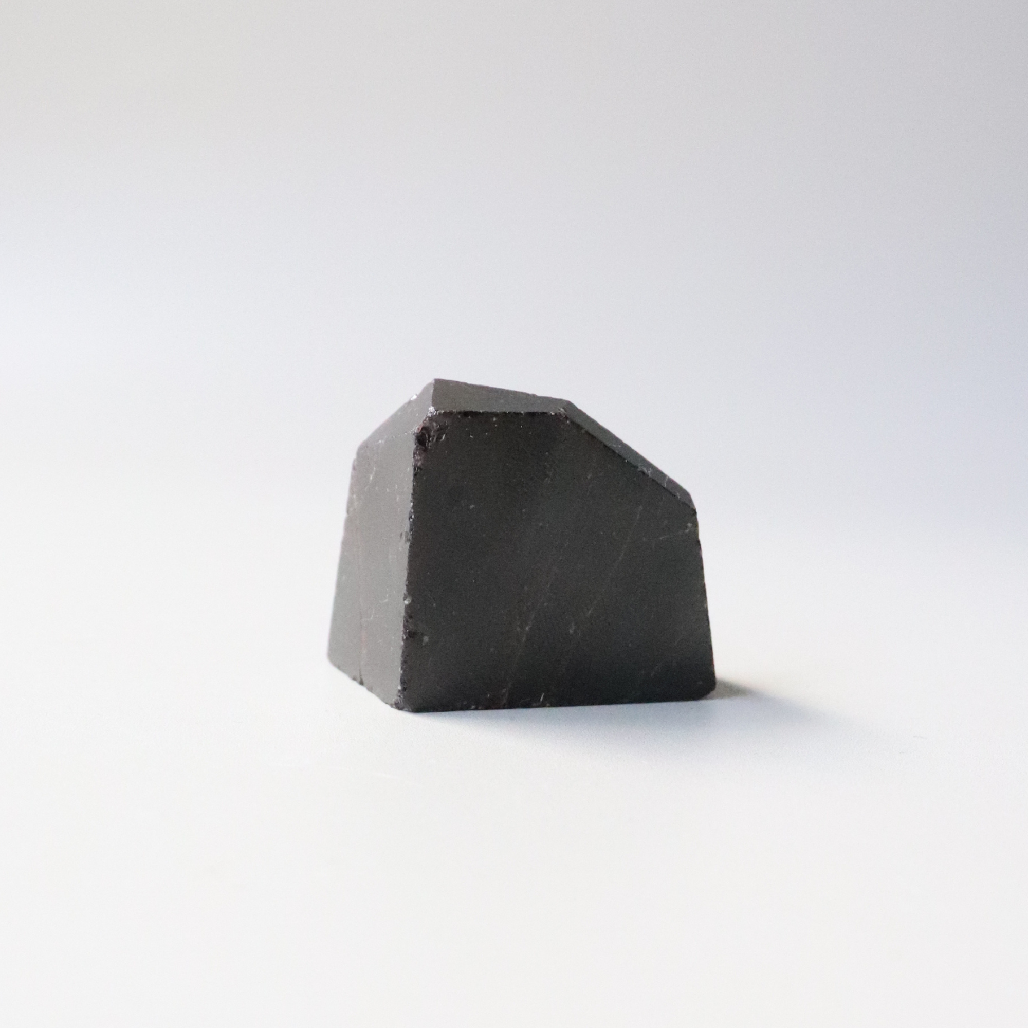 Rough Garnet 54g - Passion &amp; Confidence