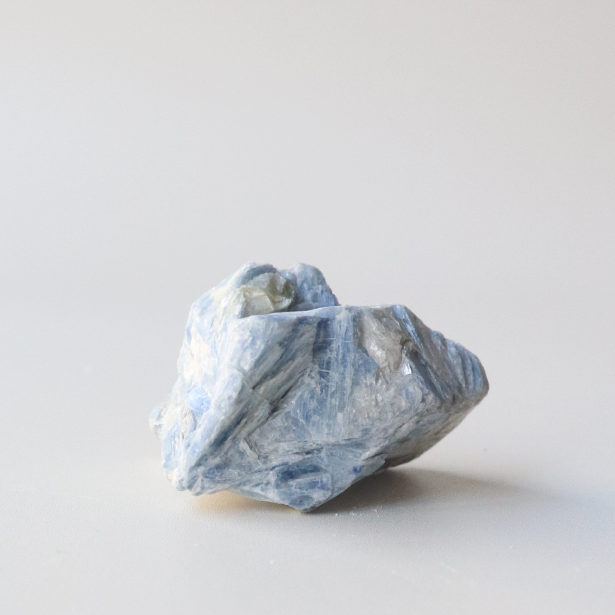Mini Kyanite Raw Crystal (45g) - Alignment &amp; Clarity