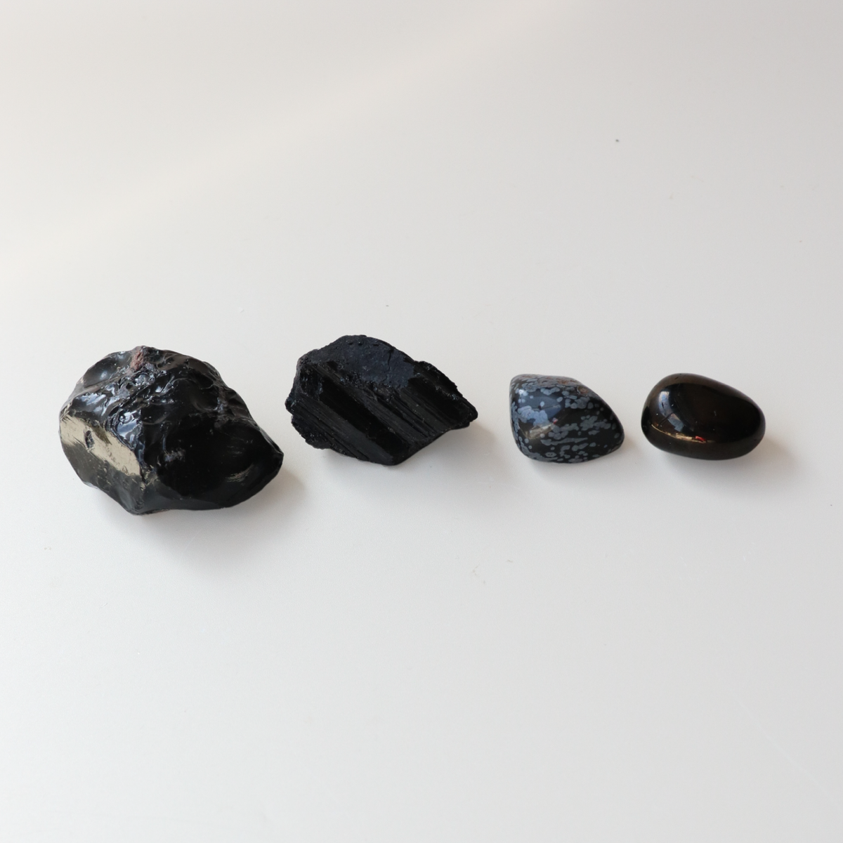 Black &amp; Grounding Collection