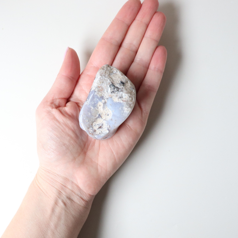 Agate Medium Polished Stone 127g