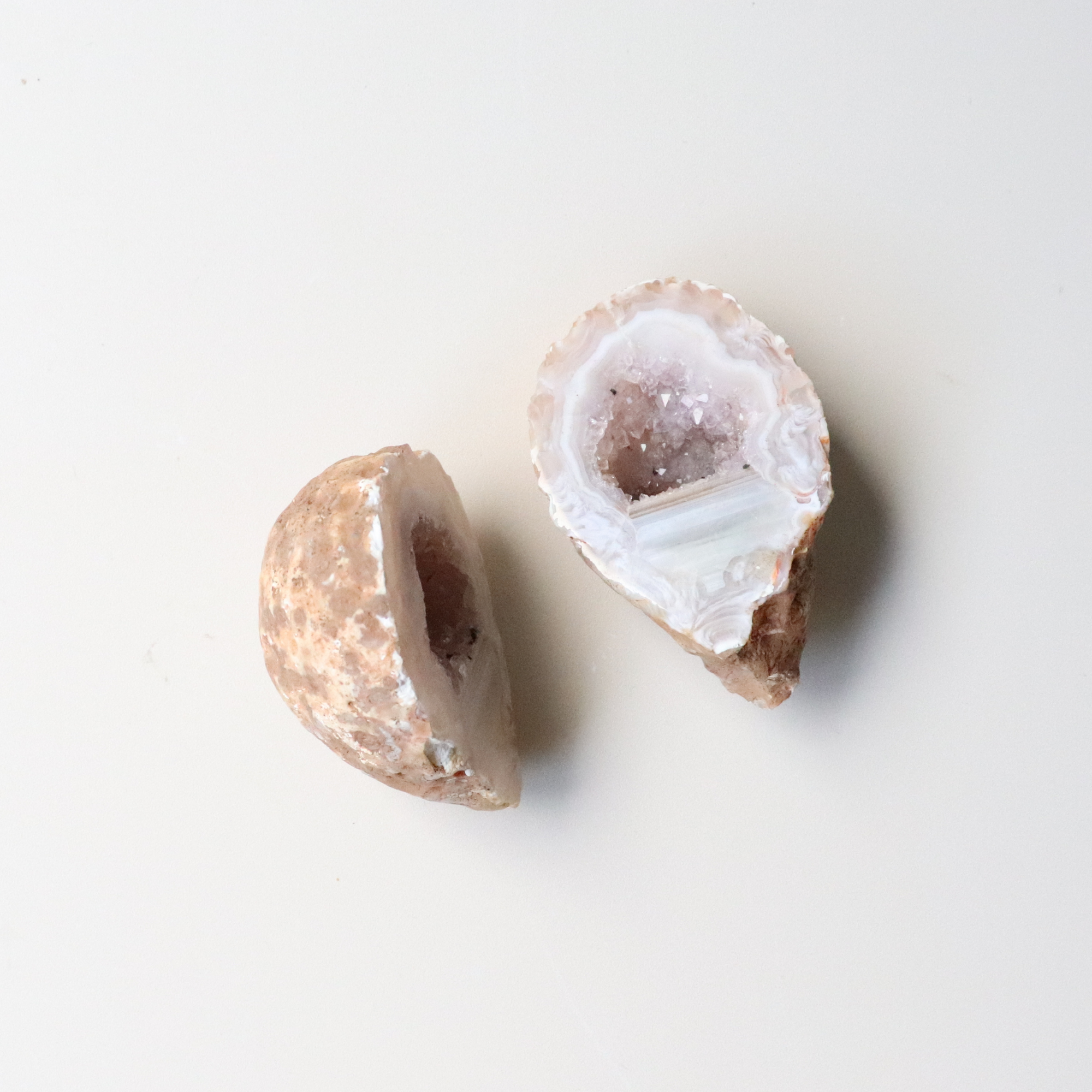 Earthy Toned Agate Geode (95g) - Balance &amp; Stability