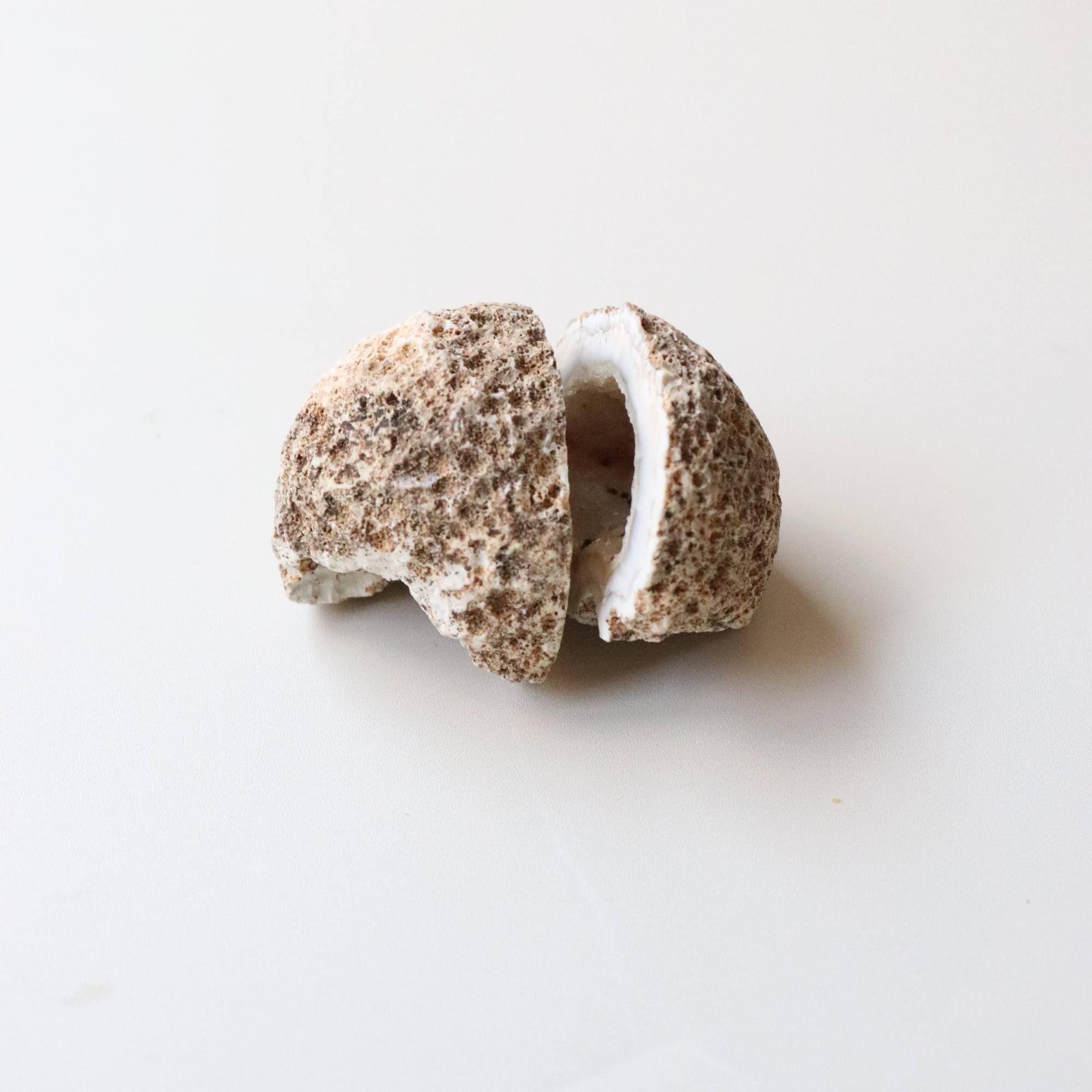 Agate Geode (57g) - Balance &amp; Stability