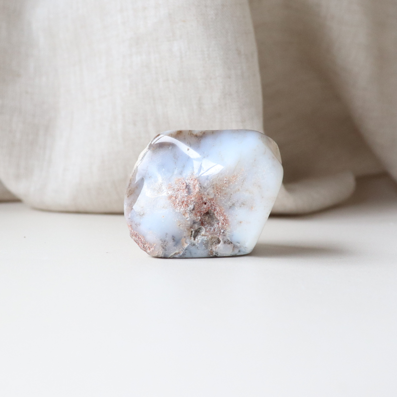 Agate Medium Polished Stone 97g
