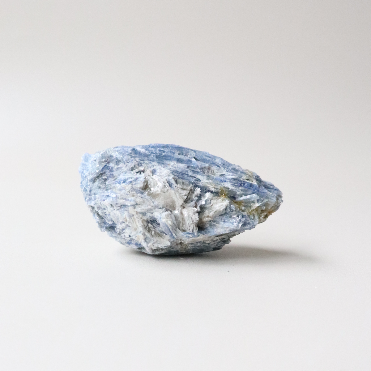 Mini Kyanite Raw Crystal (69g) - Alignment &amp; Clarity