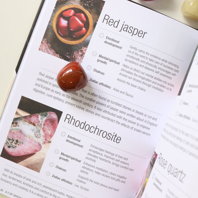 The Power of Crystals Gift Set – Book &amp; 10 Tumble Stones