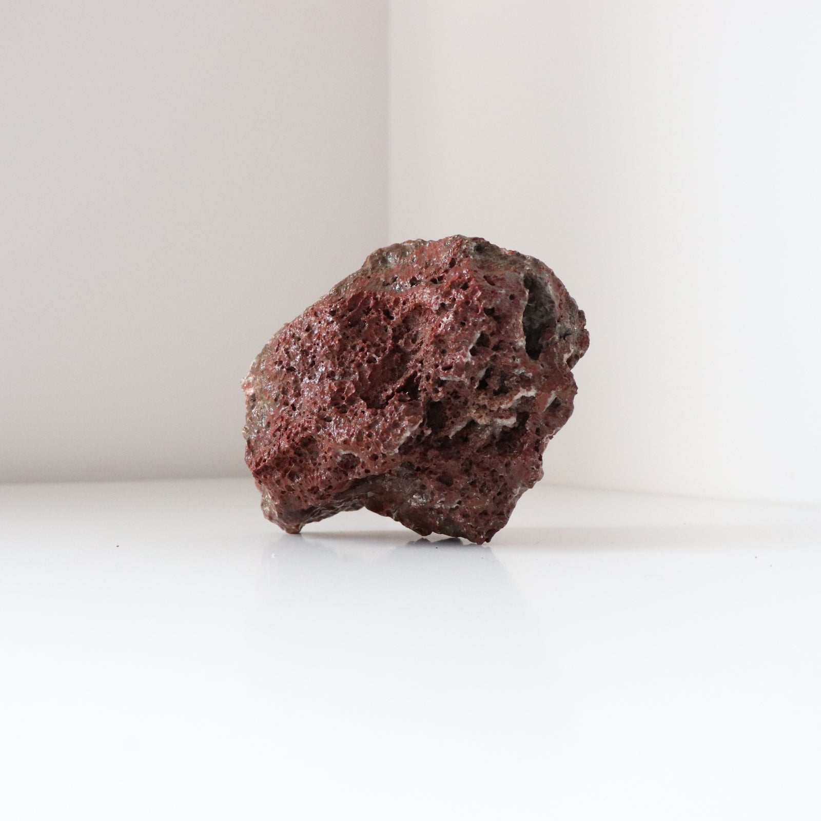Red Calcite (637g) - Energy &amp; Vitality