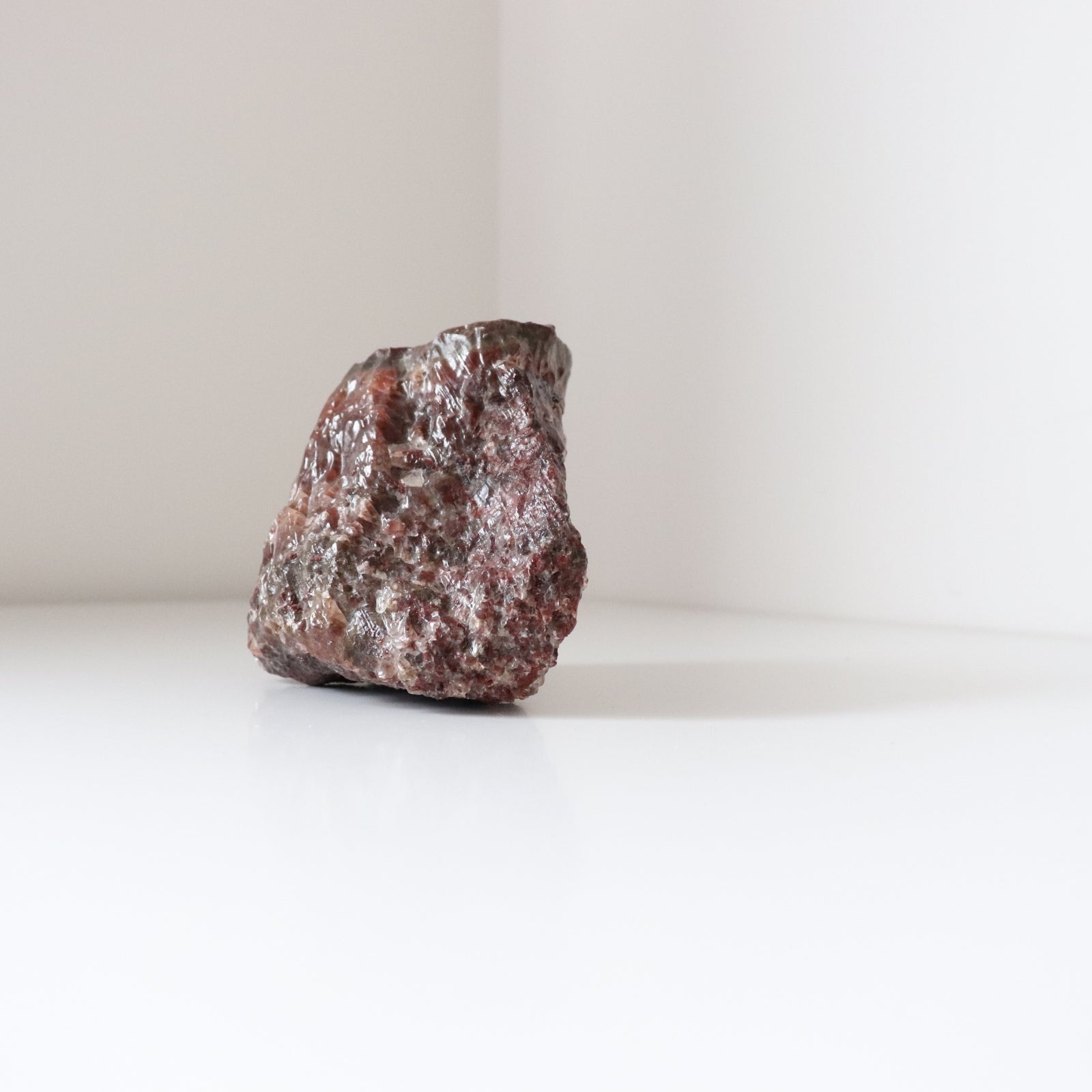 Red Calcite (668g) - Energy &amp; Vitality