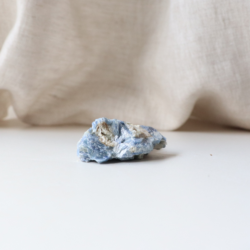 Kyanite 65g