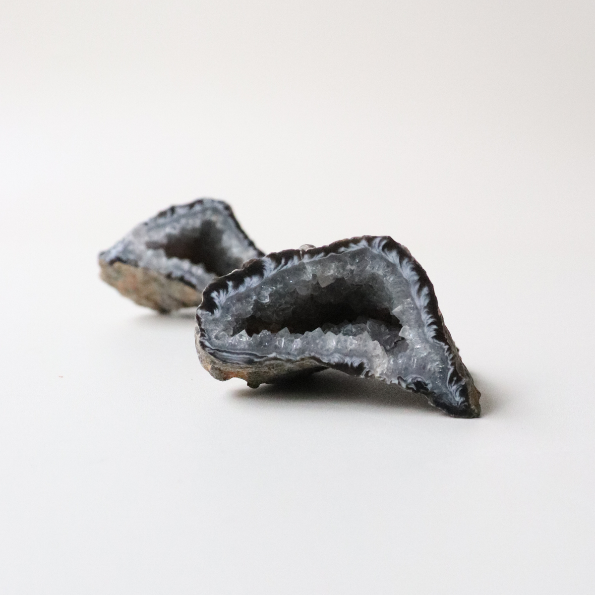 Agate Geode (63g) - Balance &amp; Stability