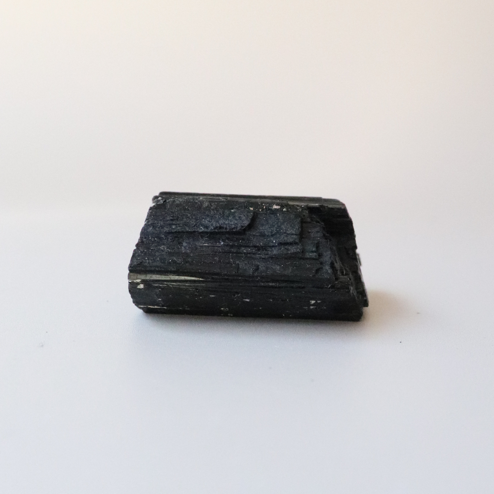 Mini Rough Black Tourmaline 59g - Protection &amp; Grounding