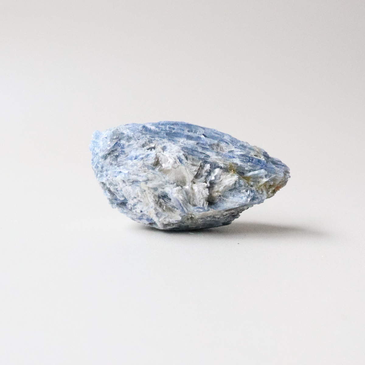 Mini Kyanite Raw Crystal (69g) - Alignment &amp; Clarity