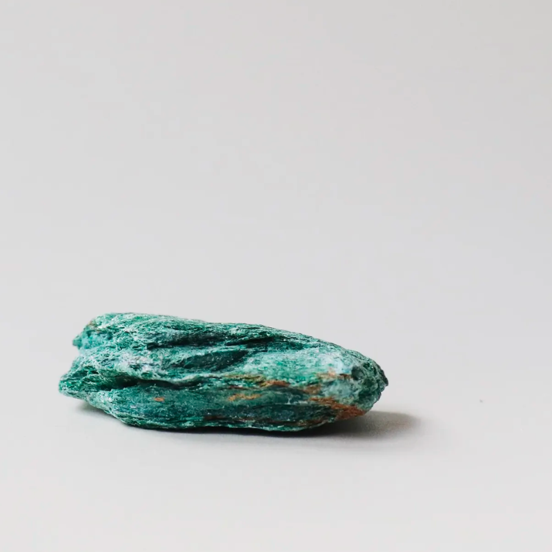 Fuchsite Raw Crystal (50g)